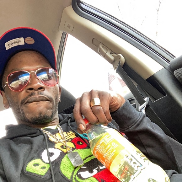 Meet your Posher, Tyree - Picture 1 of 1